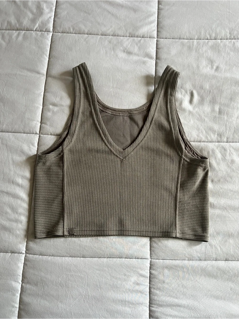 lululemon athletica excellent pre